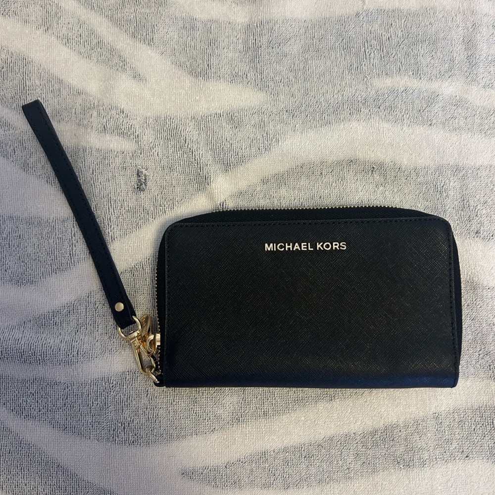 Michael Kors Black Wristlet Wallet